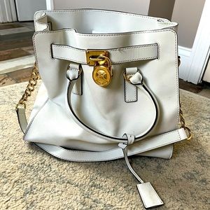 White Michael Kors lock bag